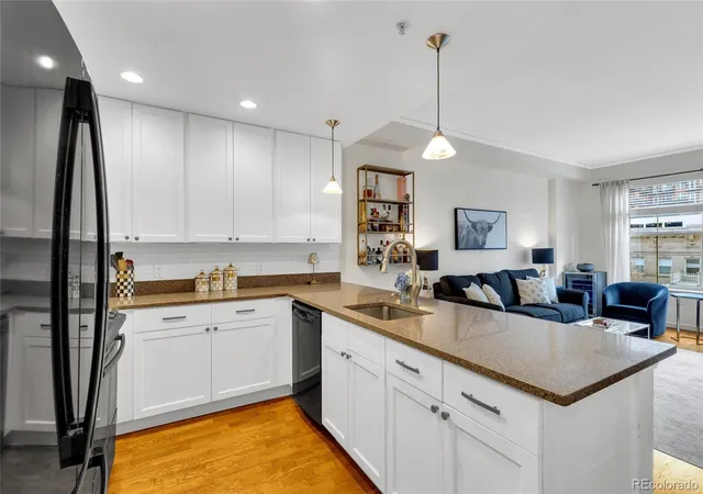2nd image of 1975 N Grant St #325, Denver, CO 80203 | MLS# 5540292