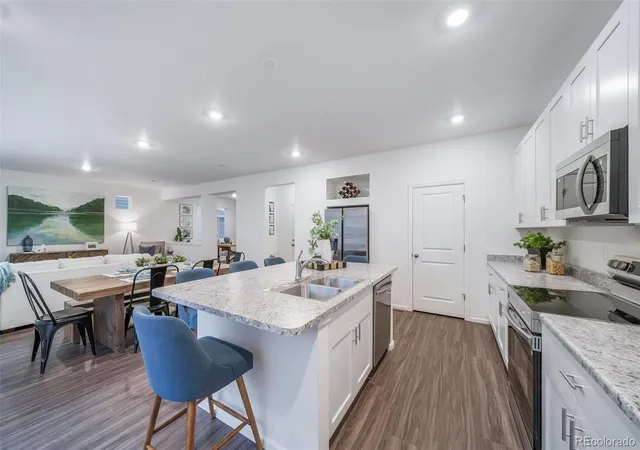 3rd image of 4715 Hauler Ln, Commerce City, CO 80022 | MLS# 3409363