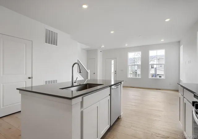 Photo 3 of Townhouse for sale at 15563 Gilpin Ave, Parker, CO 80134 | MLS# 8620750 | Listing updated on 2026-10-08