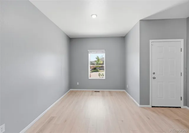 5th image of 389 Maple St, Bennett, CO 80102 | MLS# 4112414