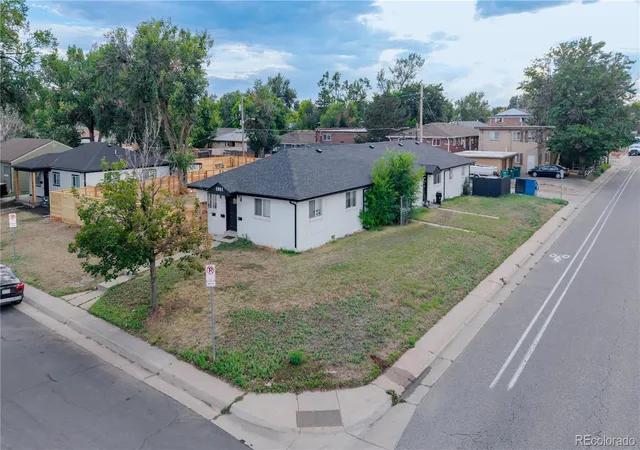 5th image of 1981 Alton St, Aurora, CO 80010 | MLS# 6712655