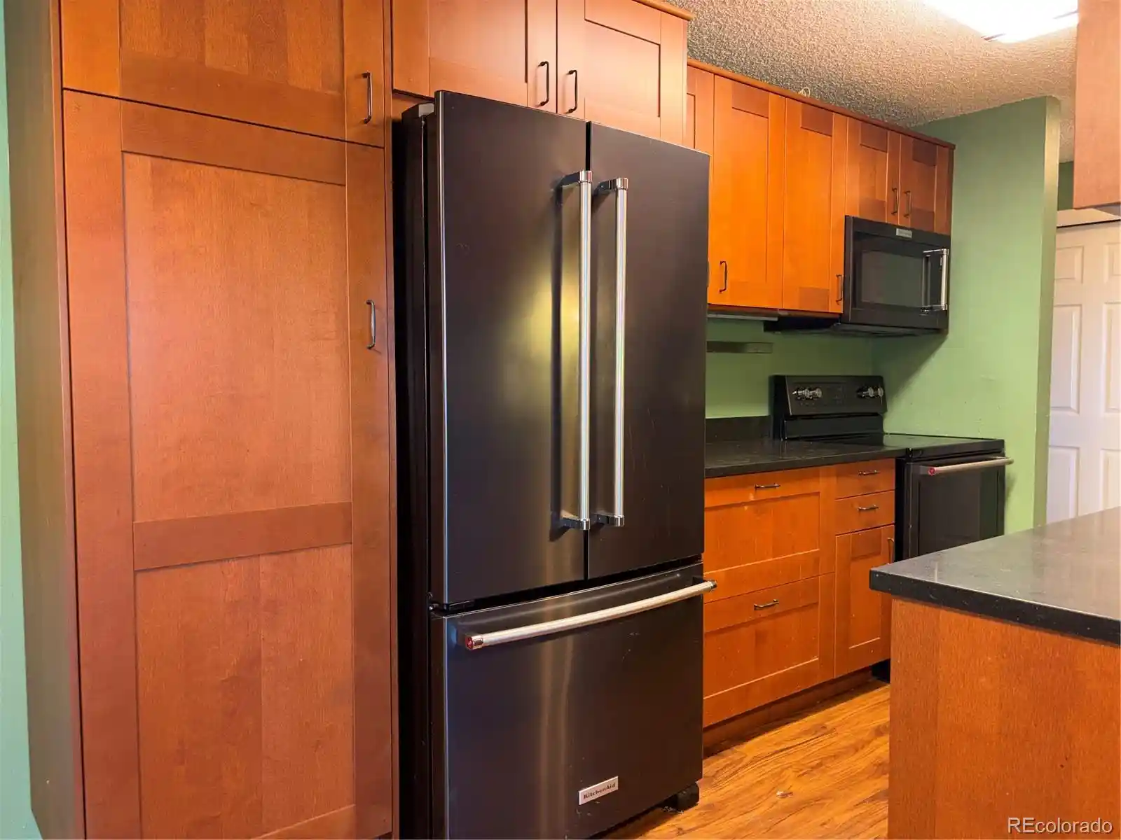 Listing Photo 2 - Condo for sale in 2325 S Linden Ct located at 2325 S Linden Ct, Denver, CO 80222 - Unit #215
