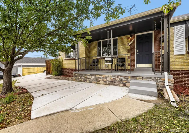 2nd image of 2551 W Arkansas Ave, Denver, CO 80219 | MLS# 8704170