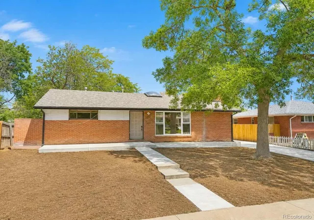 1st image of 286 Beryl Wy, Broomfield, CO 80020 | MLS# 8571874