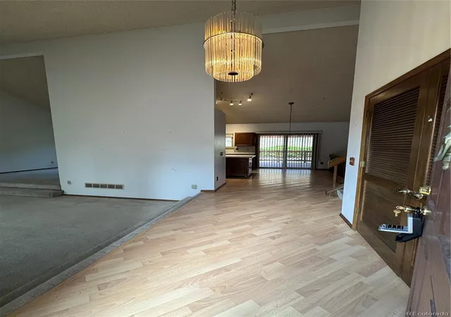 2nd image of 7244 S Houstoun Waring Cir, Littleton, CO 80120 | MLS# 7777465