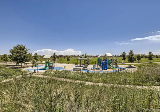 12th image of 24601 E Baltic Pl, Aurora, CO 80018 | MLS# 8766113