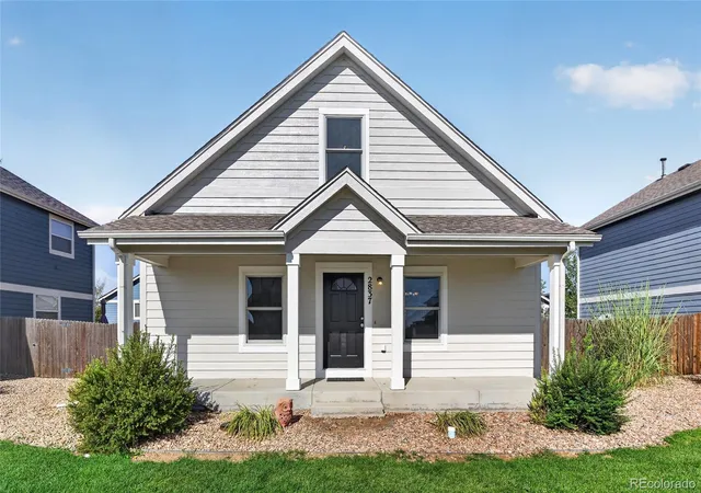 2nd image of 2837 Rose Hill St, Strasburg, CO 80136 | MLS# 5726354