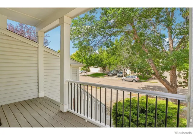 3rd image of 1818 Clover Creek Dr, Longmont, CO 80503 | MLS# IR1066789