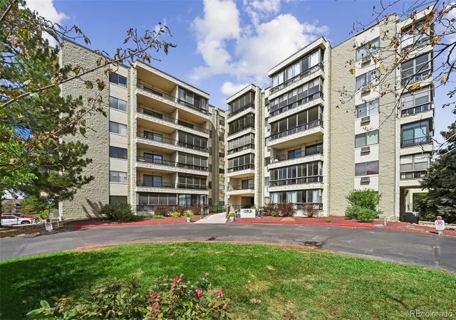 Condo for sale at 13931 E Marina Dr #601, Aurora, CO 80014 | MLS# 9580227