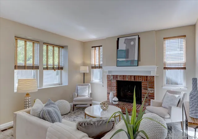 Photo 2 of Single family home for sale at 9722 Independence St, Broomfield, CO 80021 | MLS# 3197914 | Listing updated on 2026-08-29