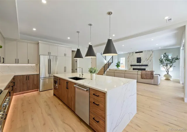 3rd image of 2225 S Dexter St, Denver, CO 80222 | MLS# 4341538