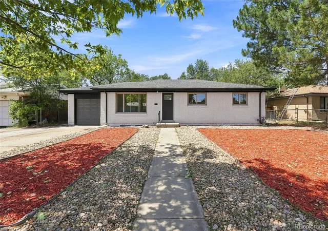 1st image of 3113 Worchester St, Aurora, CO 80011 | MLS# 4377802