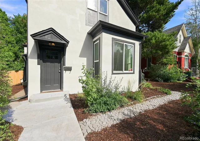 Photo 2 of Single family home for sale at 2518 Irving St, Denver, CO 80211 | MLS# 4655046 | Listing updated on 2026-09-22