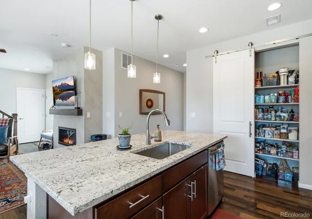 Photo 4 of Single family home for sale at 871 Golden Peak Dr, Erie, CO 80516 | MLS# 3364049 | Listing updated on 2026-10-03