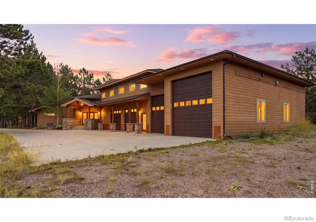 2nd image of 557 Grand Estates Dr, Estes Park, CO 80517 | MLS# IR1066809