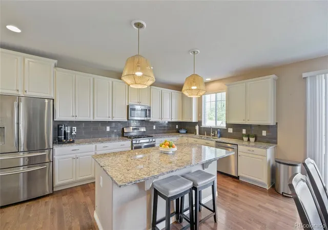 3rd image of 15285 Grasslands Dr, Parker, CO 80134 | MLS# 4508894