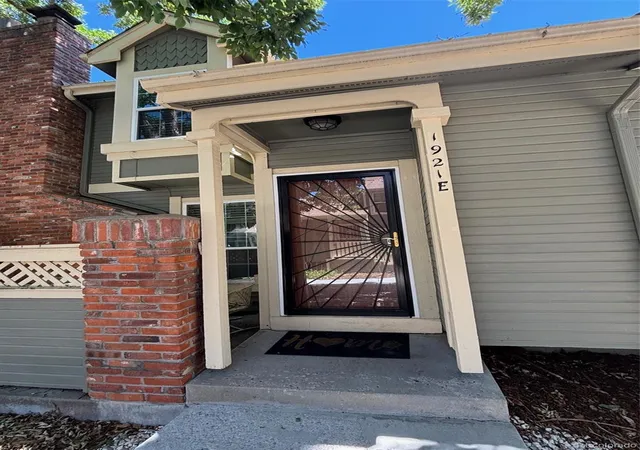 1st image of 1921 S Hannibal Ct #E, Aurora, CO 80013 | MLS# 4164442