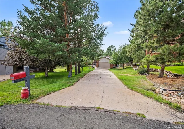 3rd image of 9381 Mcshane Ct, Parker, CO 80134 | MLS# 3700087
