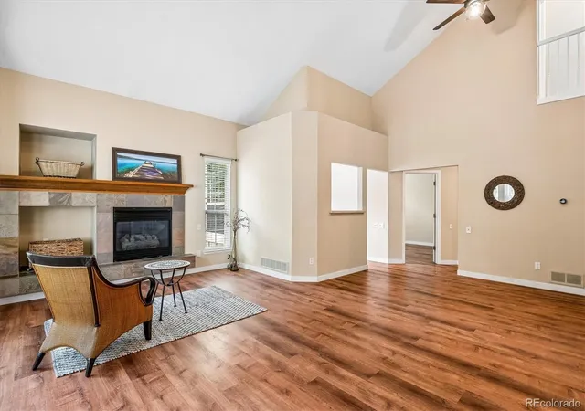 Photo 4 of Townhouse for sale at 2976 W Long Dr #A, Littleton, CO 80120 | MLS# 3699719 | Listing updated on 2026-10-18