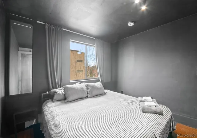 image of 1140 N Downing St, Denver, CO 80218