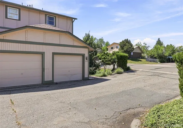 3rd image of 906 S Yukon St, Lakewood, CO 80226 | MLS# 4867113