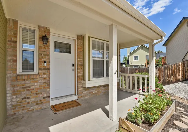 3rd image of 16275 Beauty Bush Pl, Parker, CO 80134 | MLS# 9331718