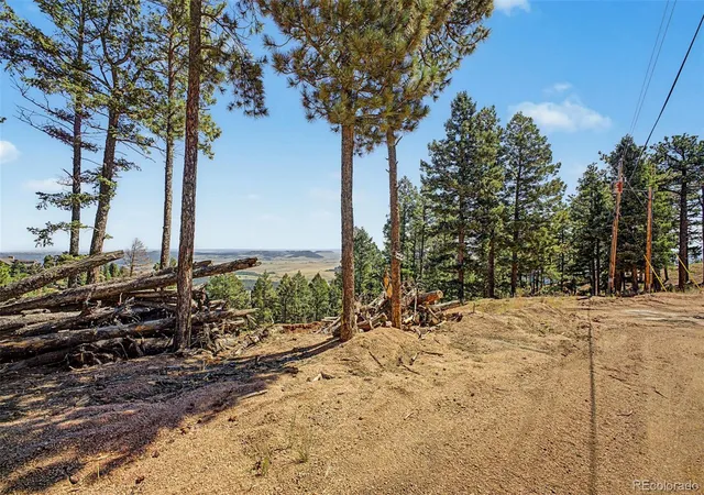 1st image of 2199 Badger Dr, Larkspur, CO 80118 | MLS# 1503227