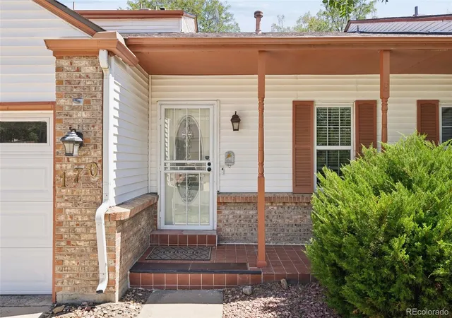 Photo 3 of Single family home for sale at 170 Willow Pl S, Broomfield, CO 80020 | MLS# 2717066 | Listing updated on 2026-09-03