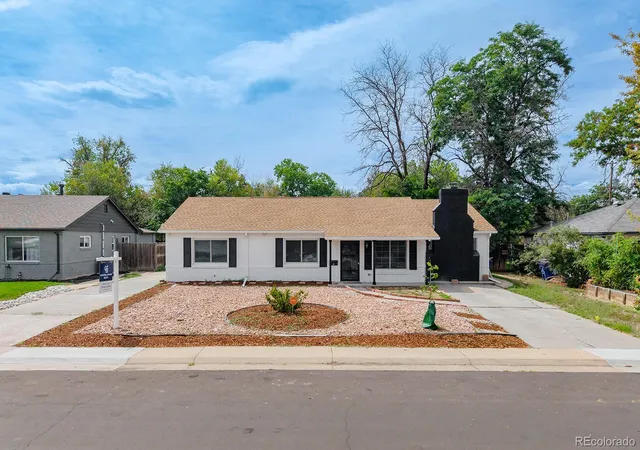 Photo 1 of Single family home for sale at 919 Troy St, Aurora, CO 80011 | MLS# 2759399 | Listing updated on 2026-09-23