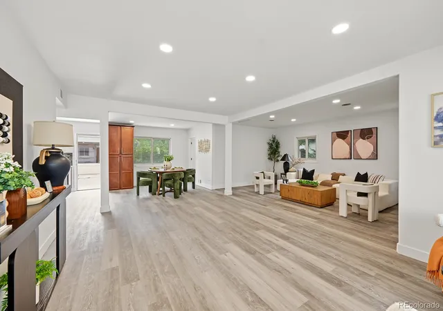 Photo 4 of Single family home for sale at 919 Troy St, Aurora, CO 80011 | MLS# 2759399 | Listing updated on 2026-09-23