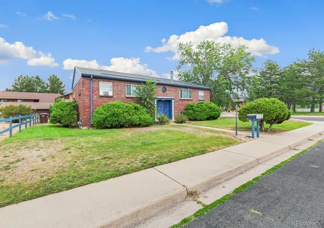 Listing Photo 4 - Condo for sale in building located at 5185 Santa Clara Pl, Boulder, CO 80303