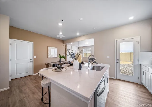 4th image of 10124 Salem Ct, Commerce City, CO 80022 | MLS# 9709217
