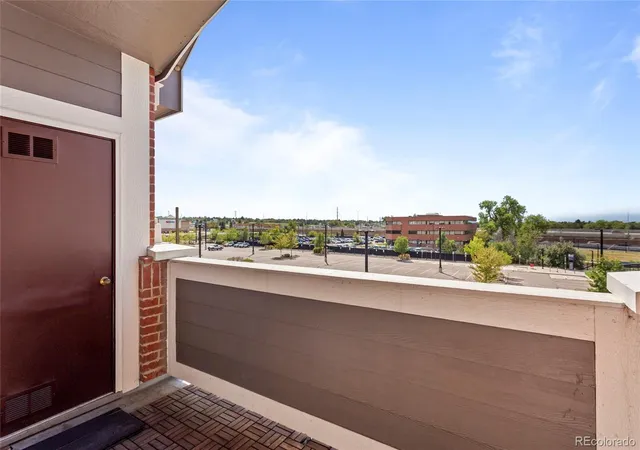 5th image of 14241 E 1st Dr, Aurora, CO 80011
