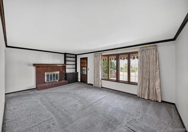 Photo 4 of Single family home for sale at 7135 S Costilla St, Littleton, CO 80120 | MLS# 1865833 | Listing updated on 2026-10-15