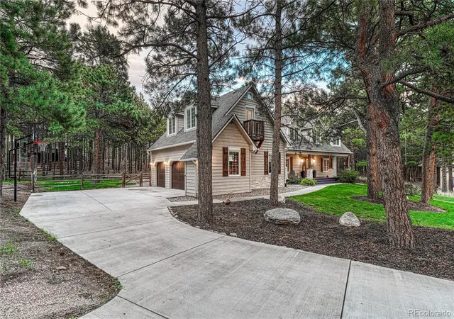 Photo 2 of Mansion for sale at 165 King Arthurs Knl, Monument, CO 80132 | MLS# 3216261 | Listing updated on 2026-09-03