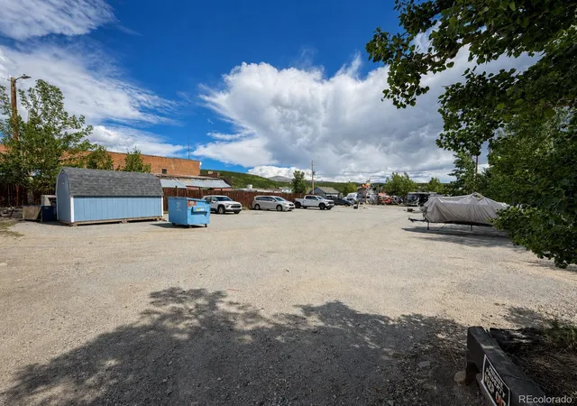 2nd image of 118 W 2nd St, Leadville, CO 80461