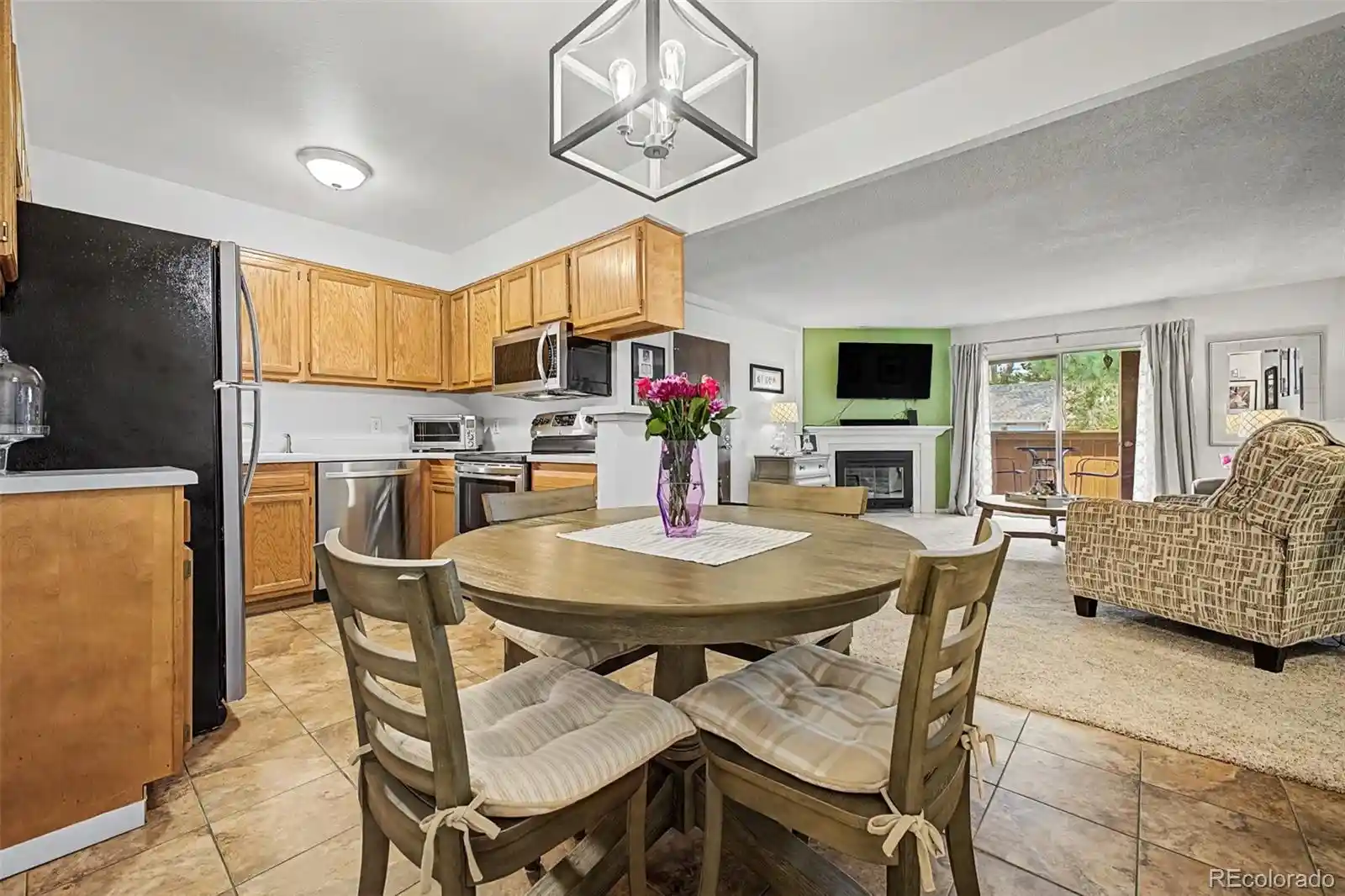 Listing Photo 2 - Condo for sale in 3336 S Ammons St located at 3336 S Ammons St, Lakewood, CO 80227 - Unit #12-103