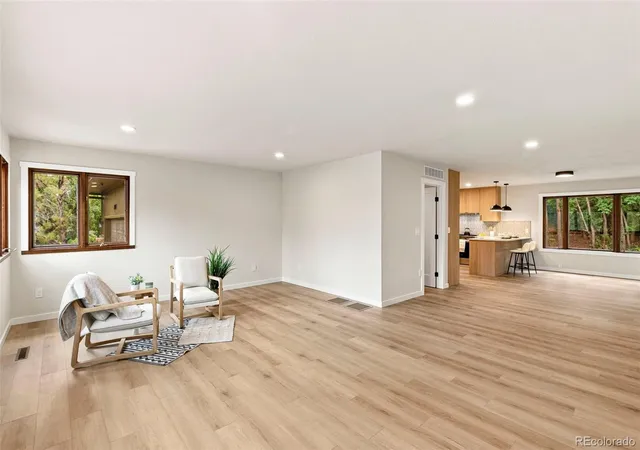 4th image of 2101 Constellation Dr, Colorado Springs, CO 80906 | MLS# 7079833