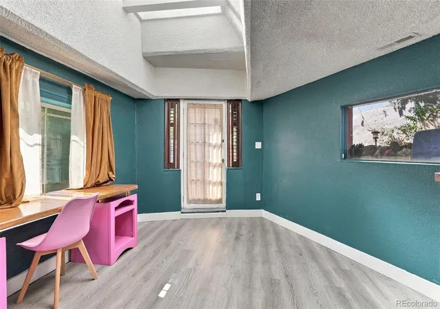 Photo 4 of Single family home for sale at 370 Ruxton Ave, Manitou Springs, CO 80829 | MLS# 2732974 | Listing updated on 2026-10-10