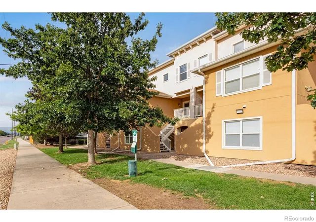 3rd image of 308 Lucca Dr, Evans, CO 80620 | MLS# IR1066879