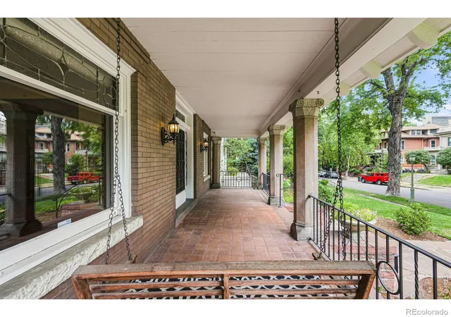 Photo 3 of Single family home for sale at 1121 N Humboldt St, Denver, CO 80218 | MLS# IR1066882 | Listing updated on 2026-08-20