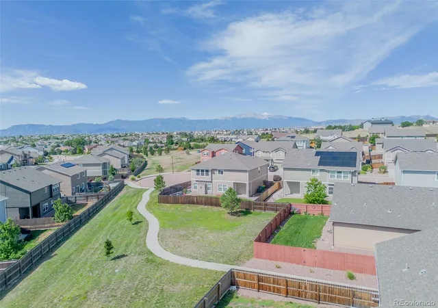 Photo 3 of Sale Pending at 7247 Cat Tail Crk Dr, Colorado Springs, CO 80923 | MLS# 8120232 | Listing updated on 2026-09-01