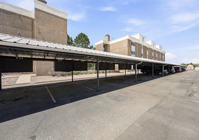 32nd image of 384 S Ironton St #111, Aurora, CO 80012 | MLS# 1872928