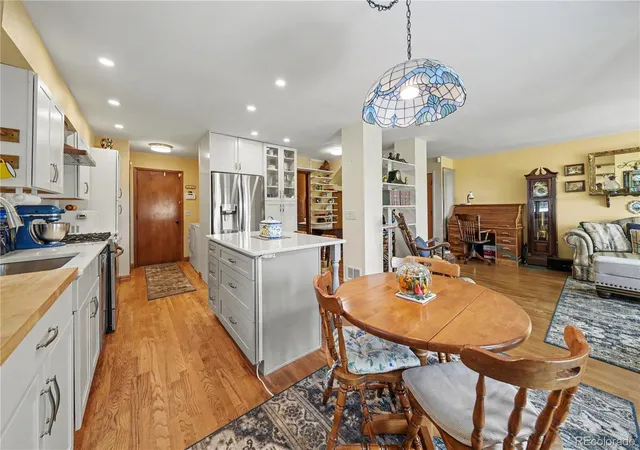 2nd image of 1550 W 28th St #B6, Loveland, CO 80538 | MLS# 9599991