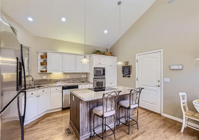 Photo 3 of Townhouse for sale at 9853 Greensview Cir, Lone Tree, CO 80124 | MLS# 2759196 | Listing updated on 2026-09-17