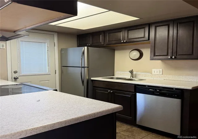 2nd image of 1955 S Oakland Wy, Aurora, CO 80014 | MLS# 2309003