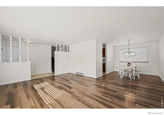 2nd image of 1312 Grays Peak Dr, Longmont, CO 80504 | MLS# IR1066895
