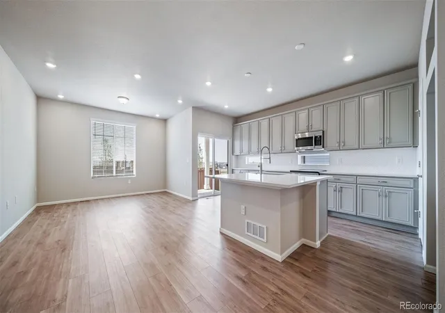 2nd image of 5004 N Tempe St, Aurora, CO 80019 | MLS# 9808319