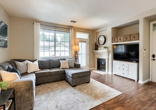 Listing Photo 4 - Condo for sale in building located at 10473 W Hampden Ave, Lakewood, CO 80227 - Unit #101