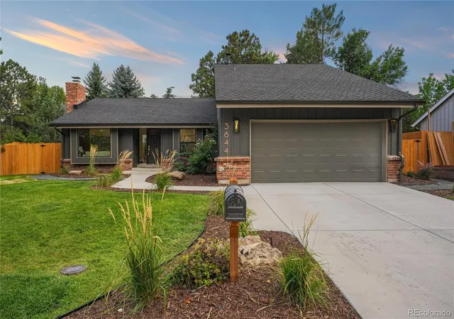 Photo 1 of Single family home for sale at 3644 E Fremont Pl, Littleton, CO 80122 | MLS# 8148720 | Listing updated on 2026-09-02